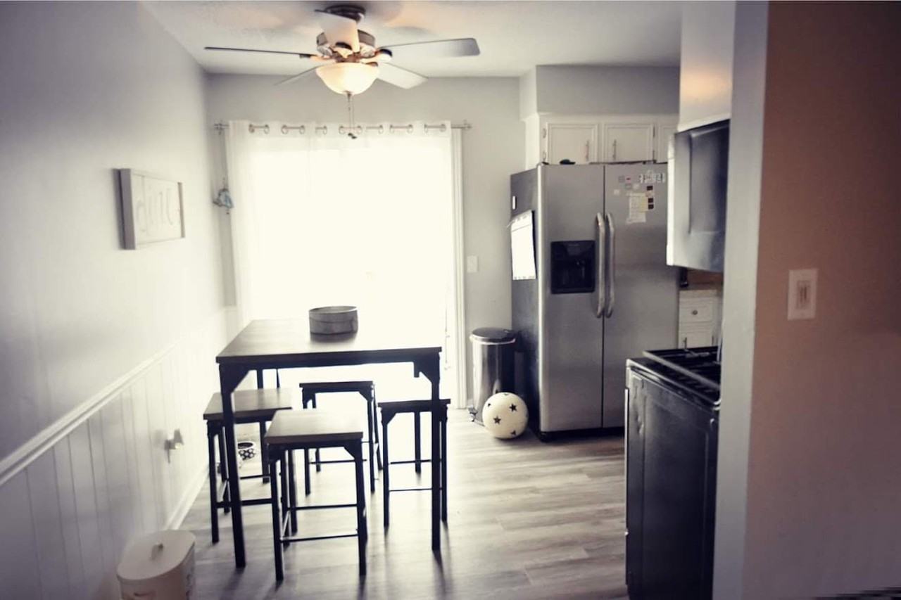 3192 Barry Street - Photo 3 of 17