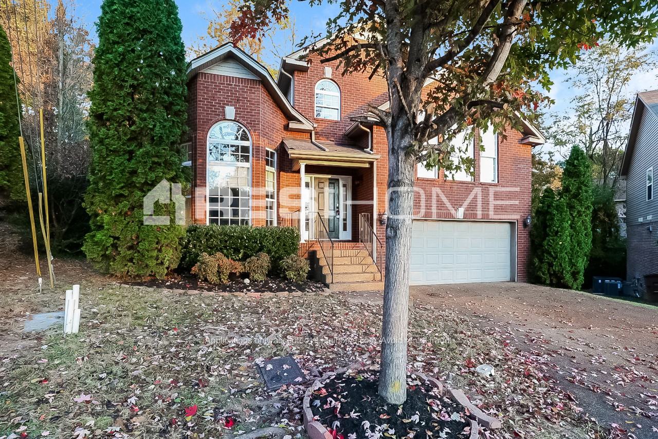 1408 Napa Pt W - Photo 3 of 24