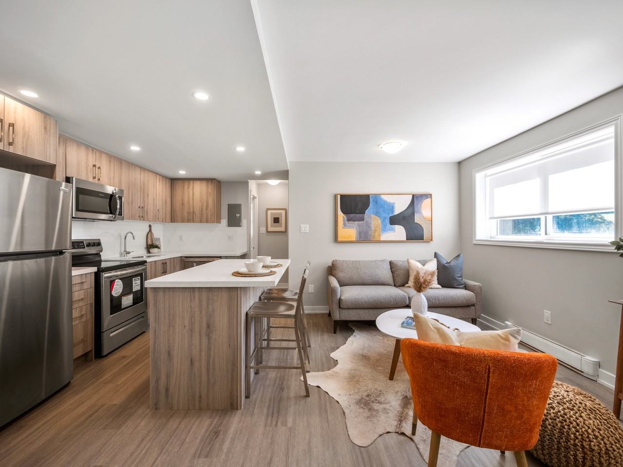 31 Huron Heights - Photo 3 of 16