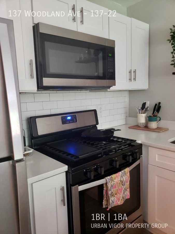 137 Woodland Ave #137-22 - Photo 3 of 26