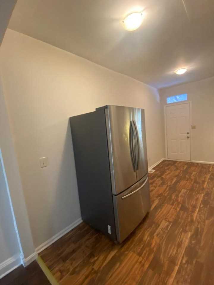 2518 West Fairmount Avenue - Photo 3 of 18