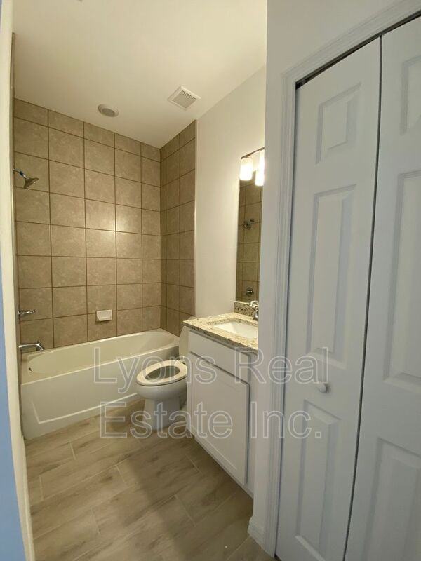 13216 Keystone Blvd - Photo 6 of 23