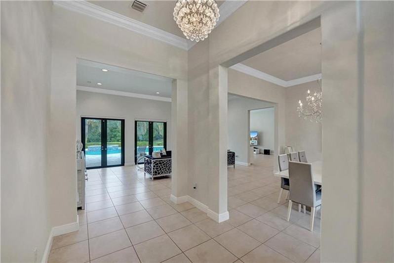 4415 Parkside Rd - Photo 2 of 30