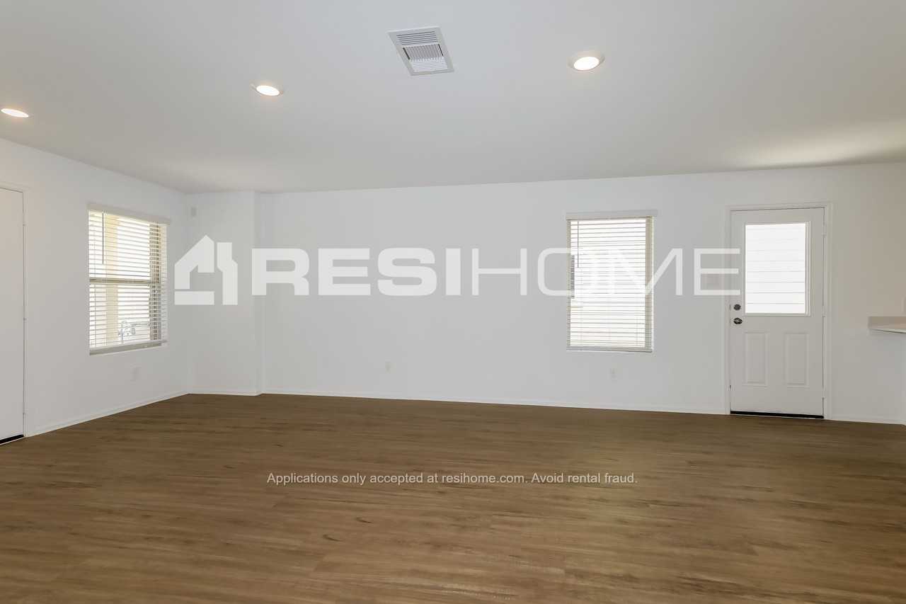 22268 Stoney Ravine Dr - Photo 3 of 22