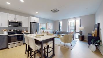 featured image of 121 N 2nd St