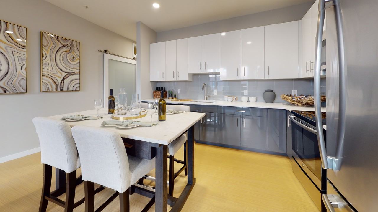 The National - Photo 5 of 109