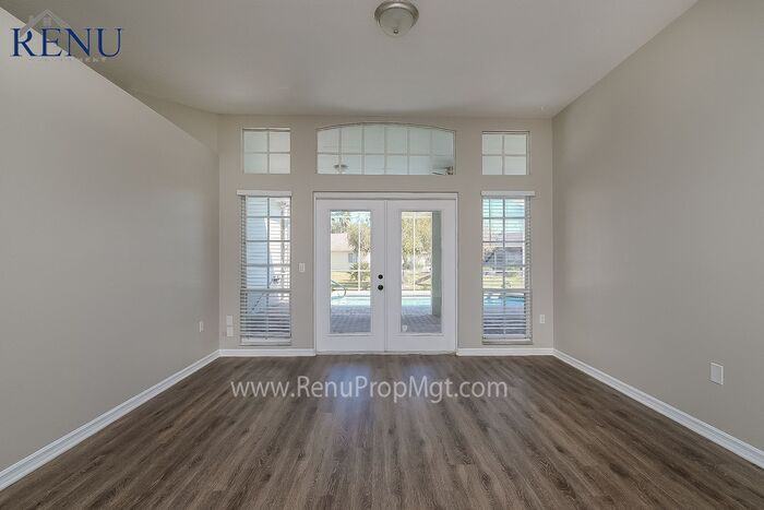 4604 Trimble Ln - Photo 3 of 17