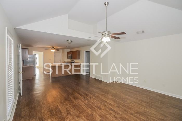 6424 Belmont Dr - Photo 2 of 15