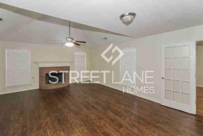 6424 Belmont Dr - Photo 3 of 15