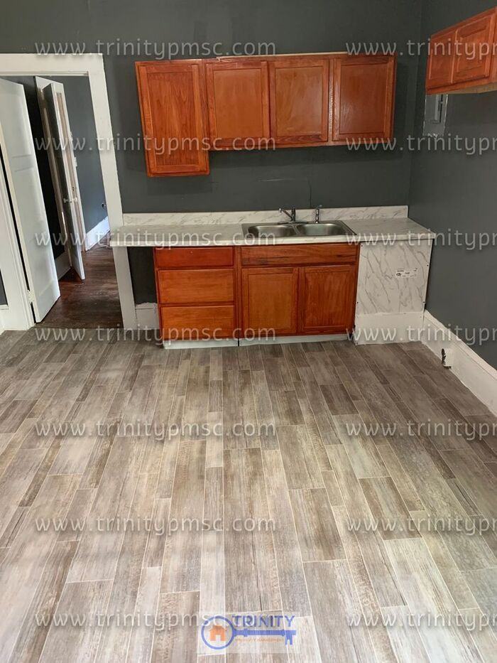 505 Chiquola Ave #15 - Photo 3 of 8