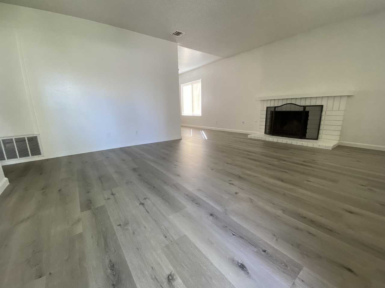 2929 S Cedar Ridge Pl #1 - Photo 3 of 26