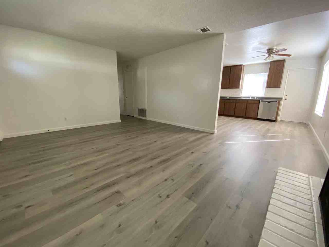 2929 S Cedar Ridge Pl #1 - Photo 4 of 26