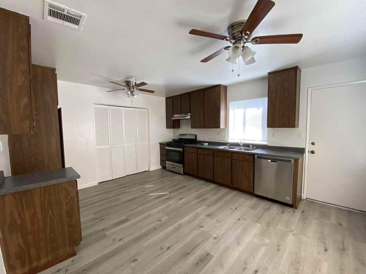 2929 S Cedar Ridge Pl #1 - Photo 6 of 26