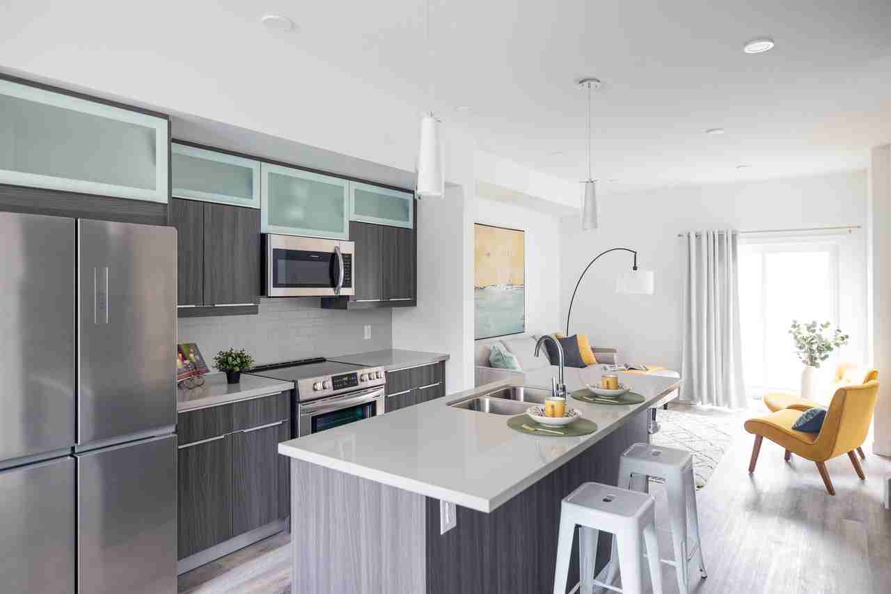 15041 94 Ave Nw - Photo 2 of 23