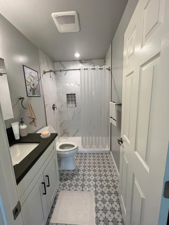605 Corwin Ave #605-2 - Photo 7 of 13