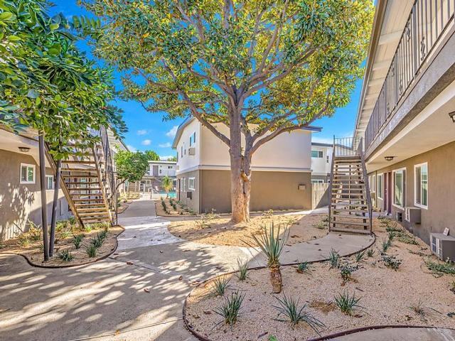 1731 Rogers Pl - Photo 5 of 10