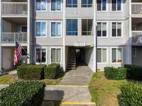 2700 Maple St - Photo 1 of 1