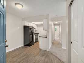 2700 Maple St - Photo 1 of 1