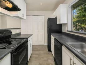 309 Ne Fairgrounds Rd - Photo 1 of 1