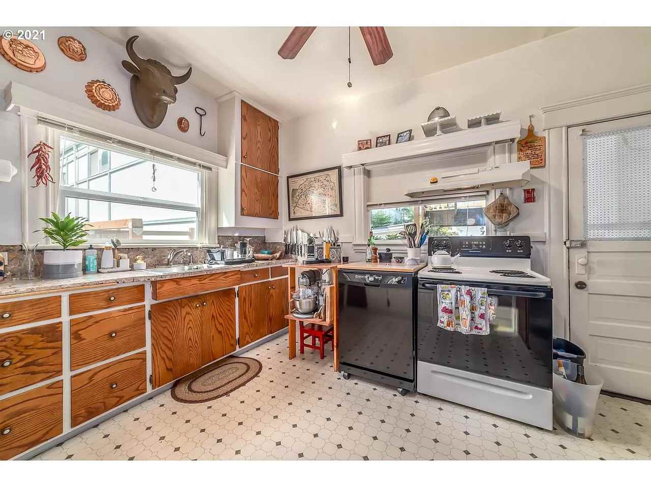 Lawrence Street - Photo 2 of 3