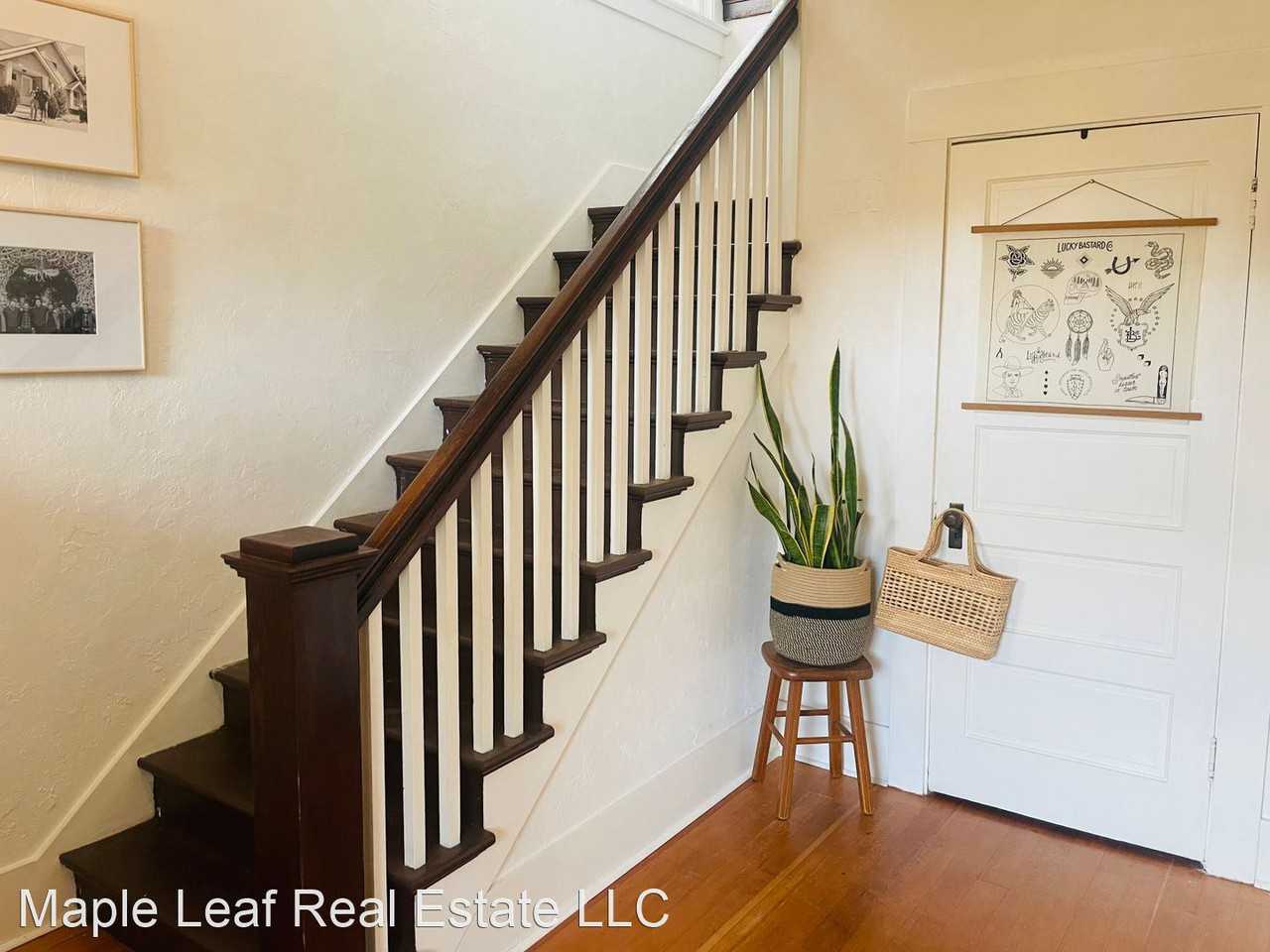 8058 10th Ave Nw - Photo 3 of 41