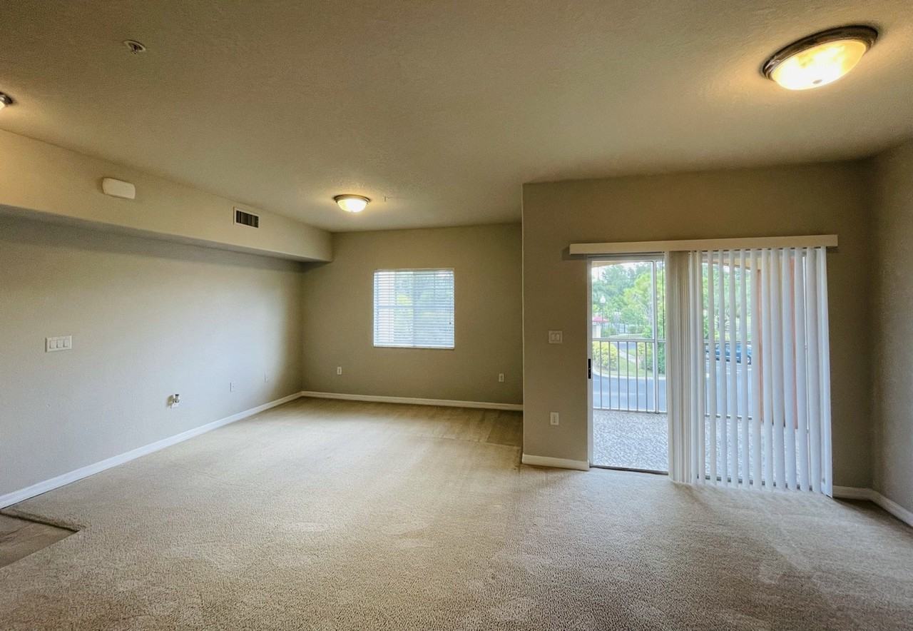 13100 Bella Casa Cir - Photo 3 of 27