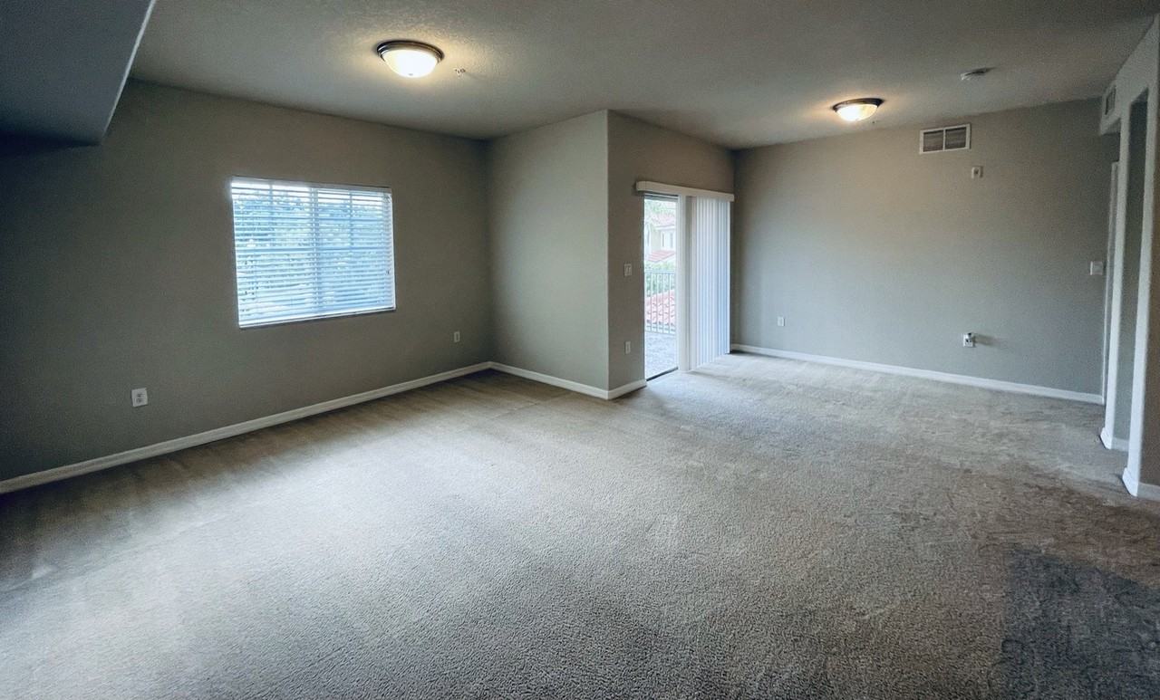 13100 Bella Casa Cir - Photo 5 of 27