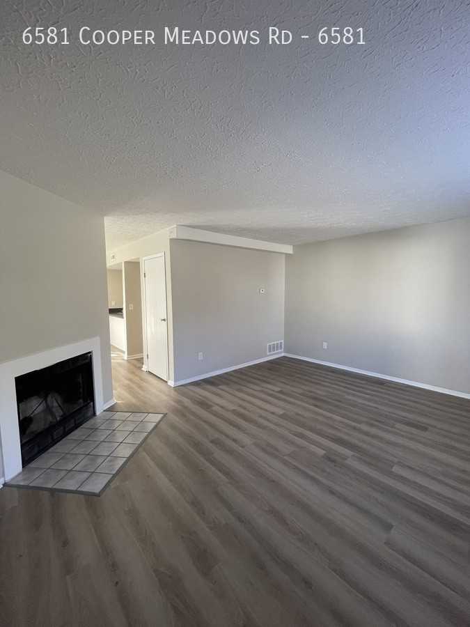 6581 Cooper Meadows Rd #6581 - Photo 2 of 40