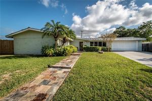 featured image of 301 Williamson Pl #1
