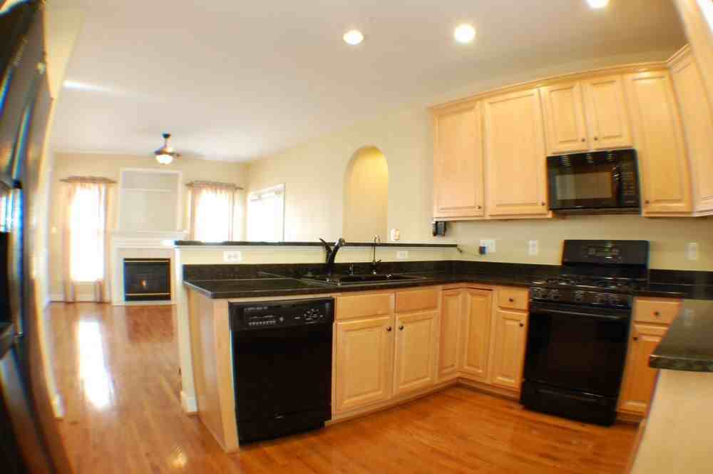 14290 Bakerwood Pl - Photo 3 of 10