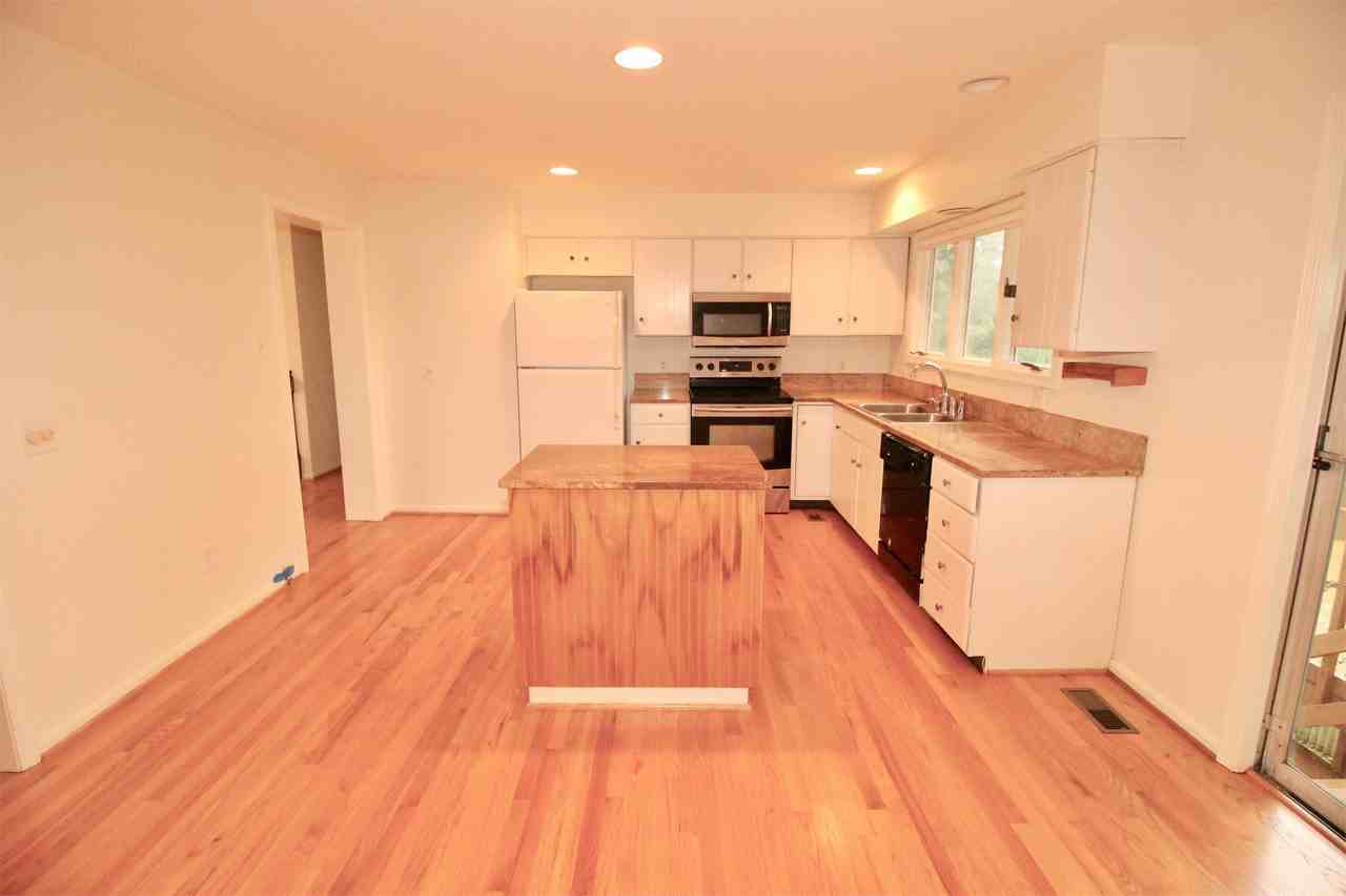 10904 Hobson St #1 - Photo 3 of 28