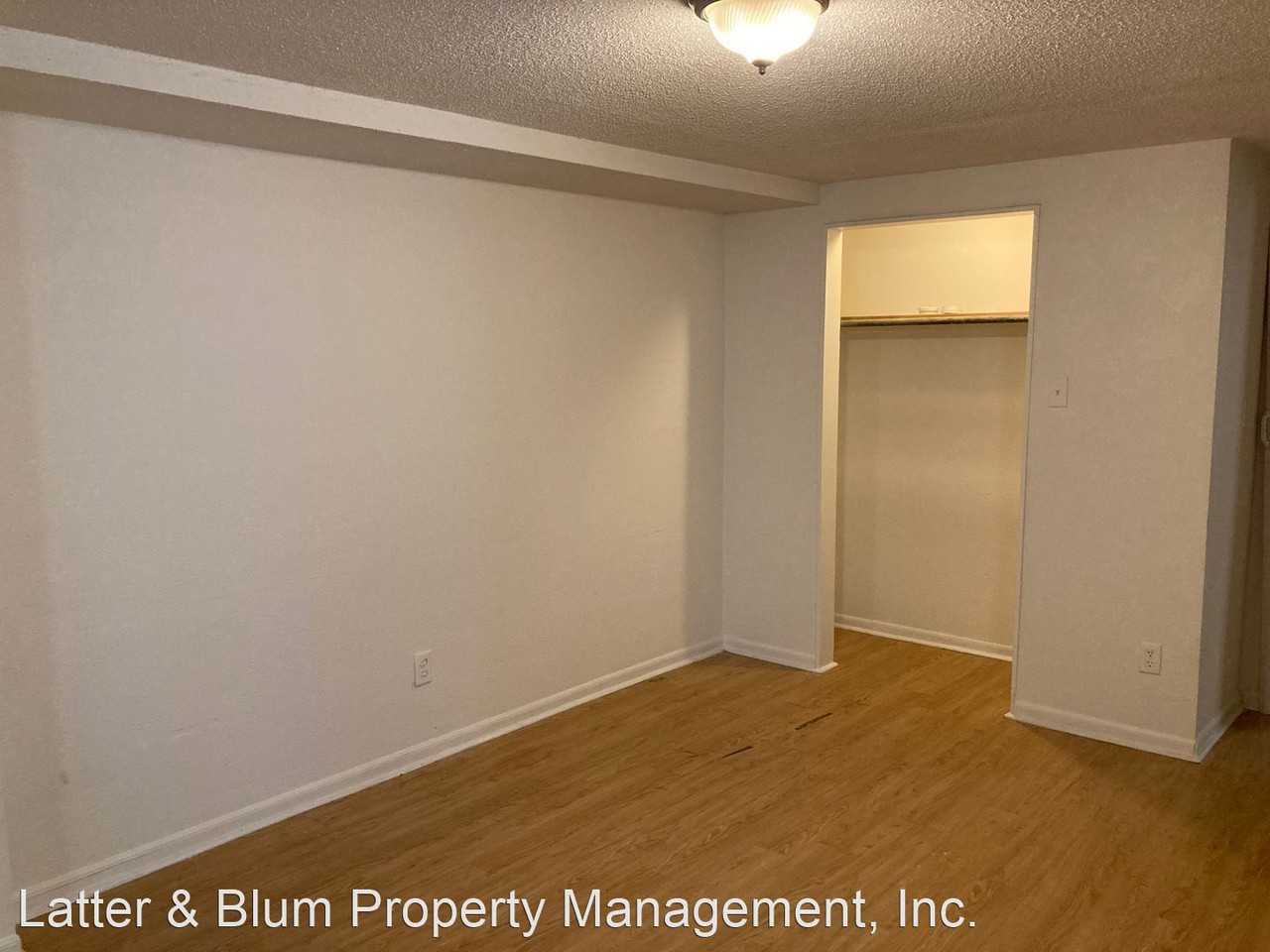 2030 & 2032 Ursuline St. - Photo 2 of 8