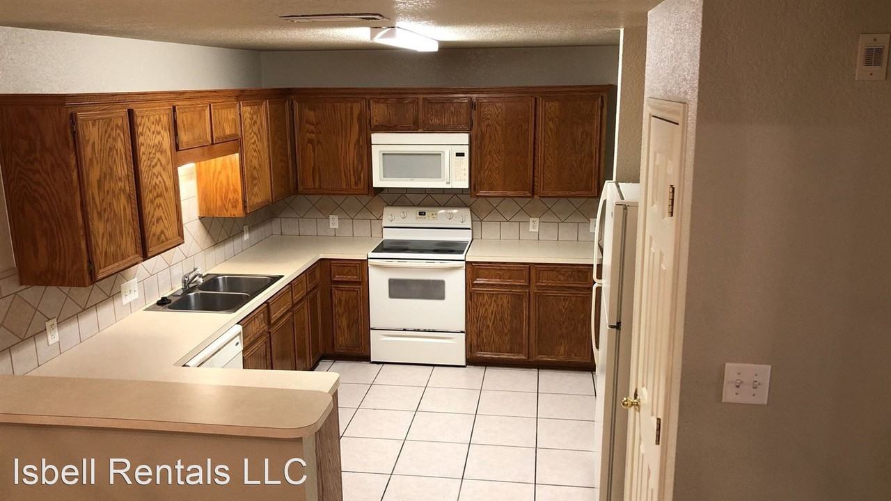 5012 Heather Lane (A/B) - Photo 2 of 26