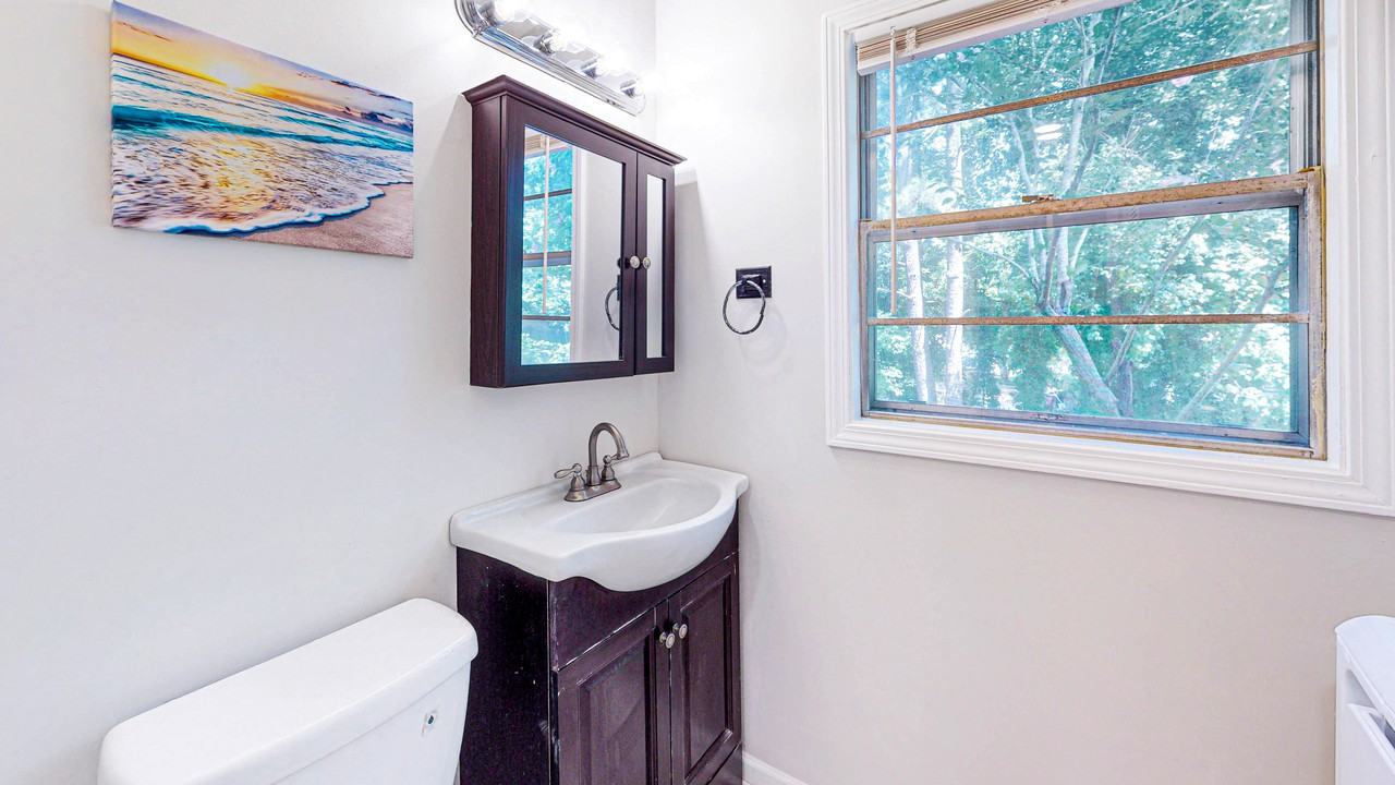 Lookout Dr - Photo 4 of 18