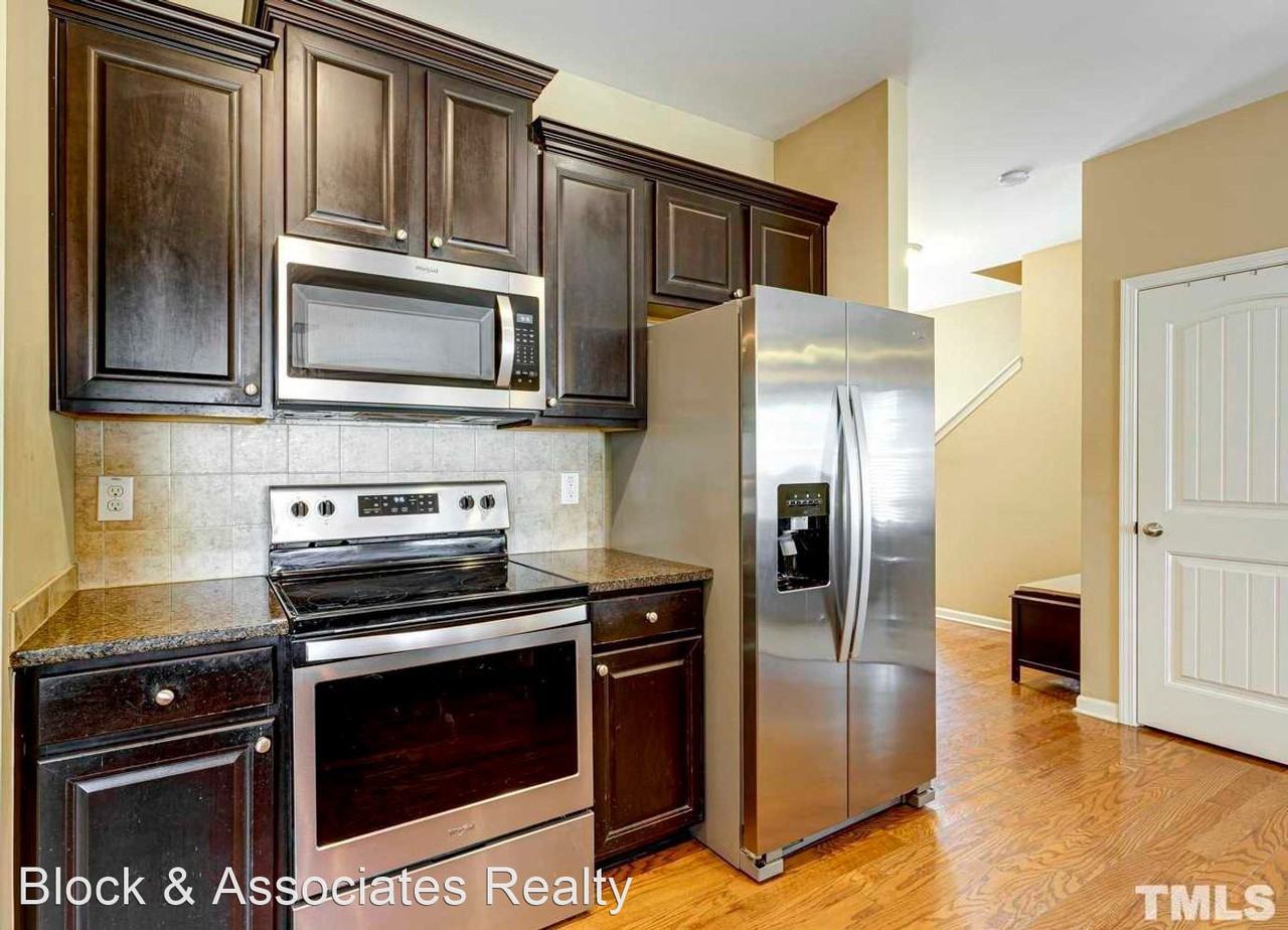 628 Smithridge Way - Photo 3 of 23