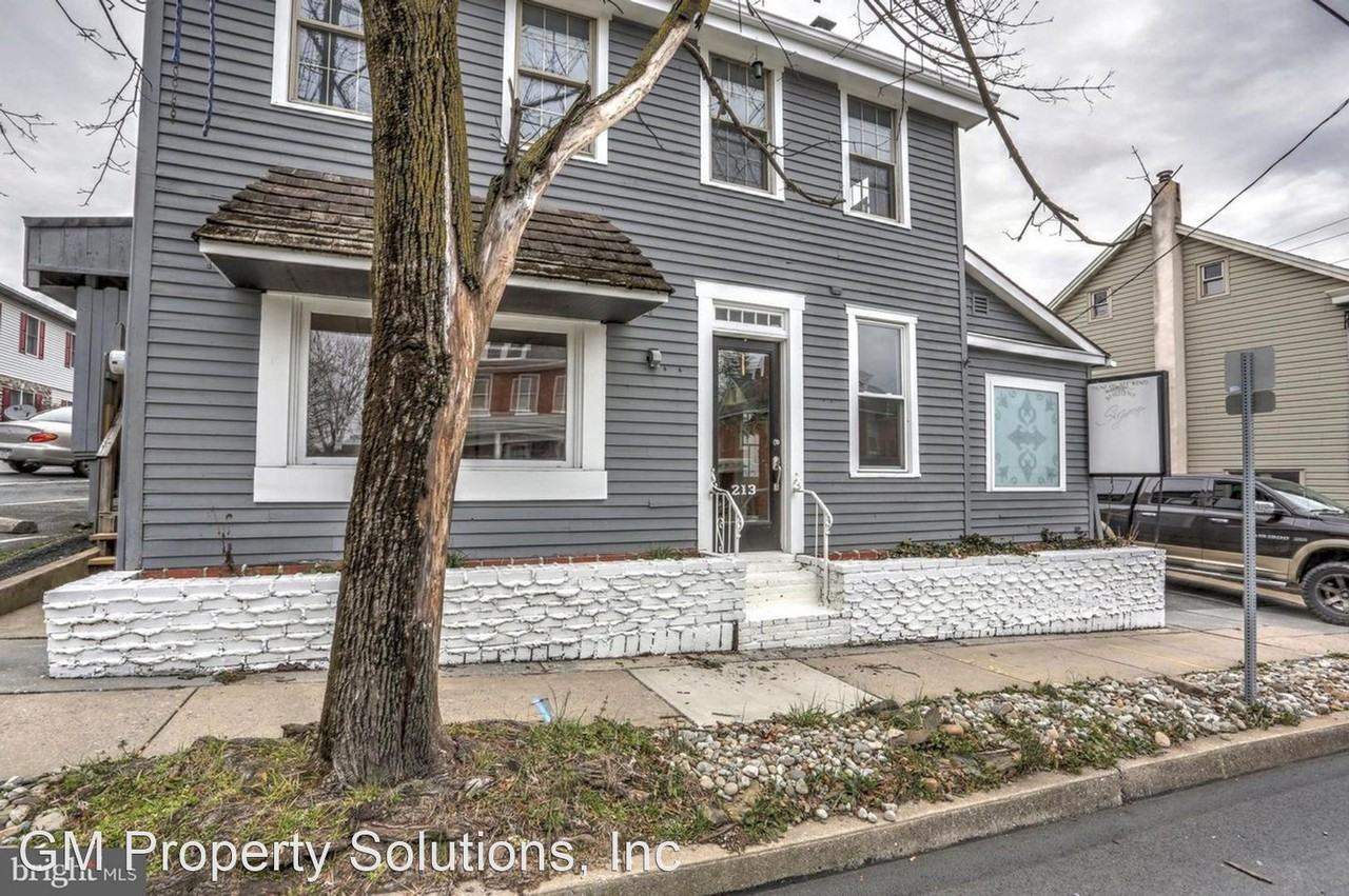 213 N Market St - Photo 2 of 45