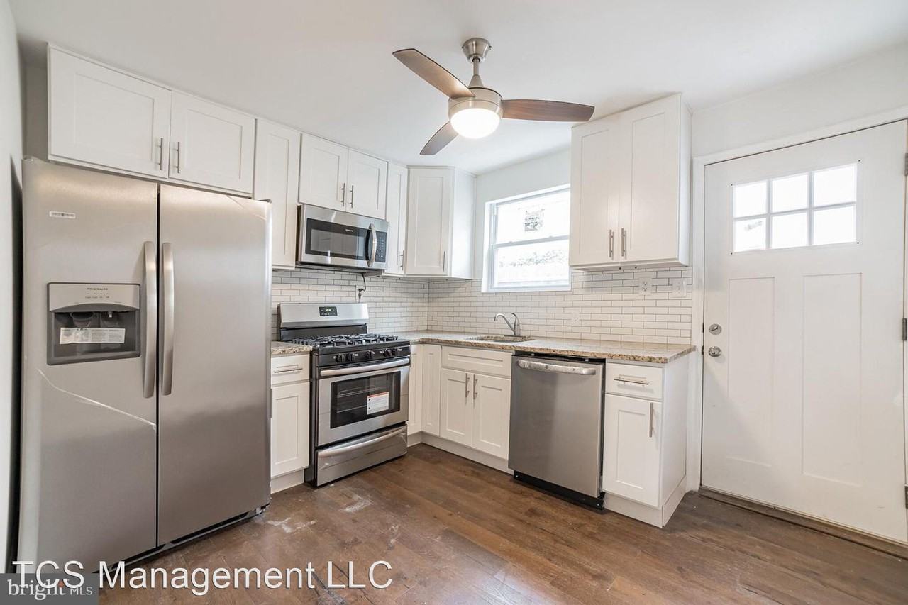 1825 Mcclellan St - Photo 2 of 18