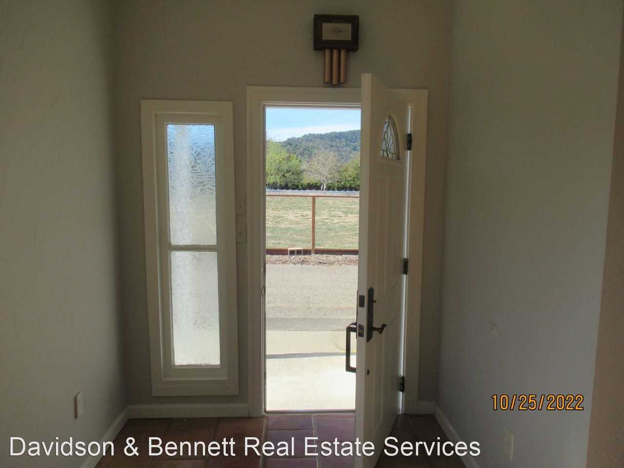 5340 Washington St - Photo 2 of 8