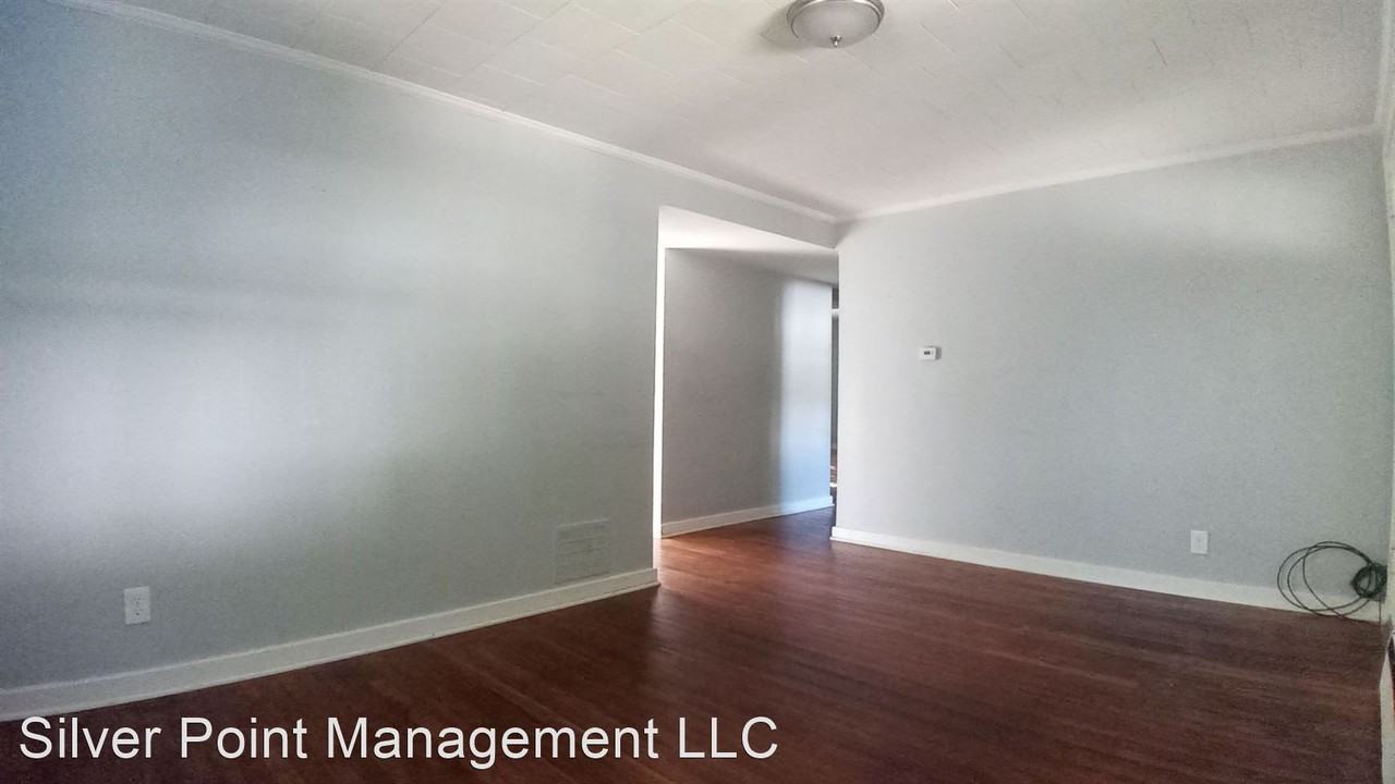 2-6 Whittier Place - Photo 3 of 12