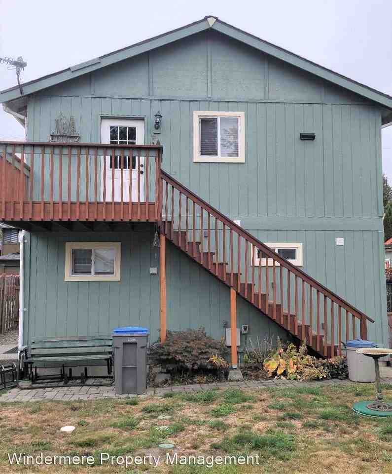 12876 Cedar Ave Nw - Photo 3 of 11