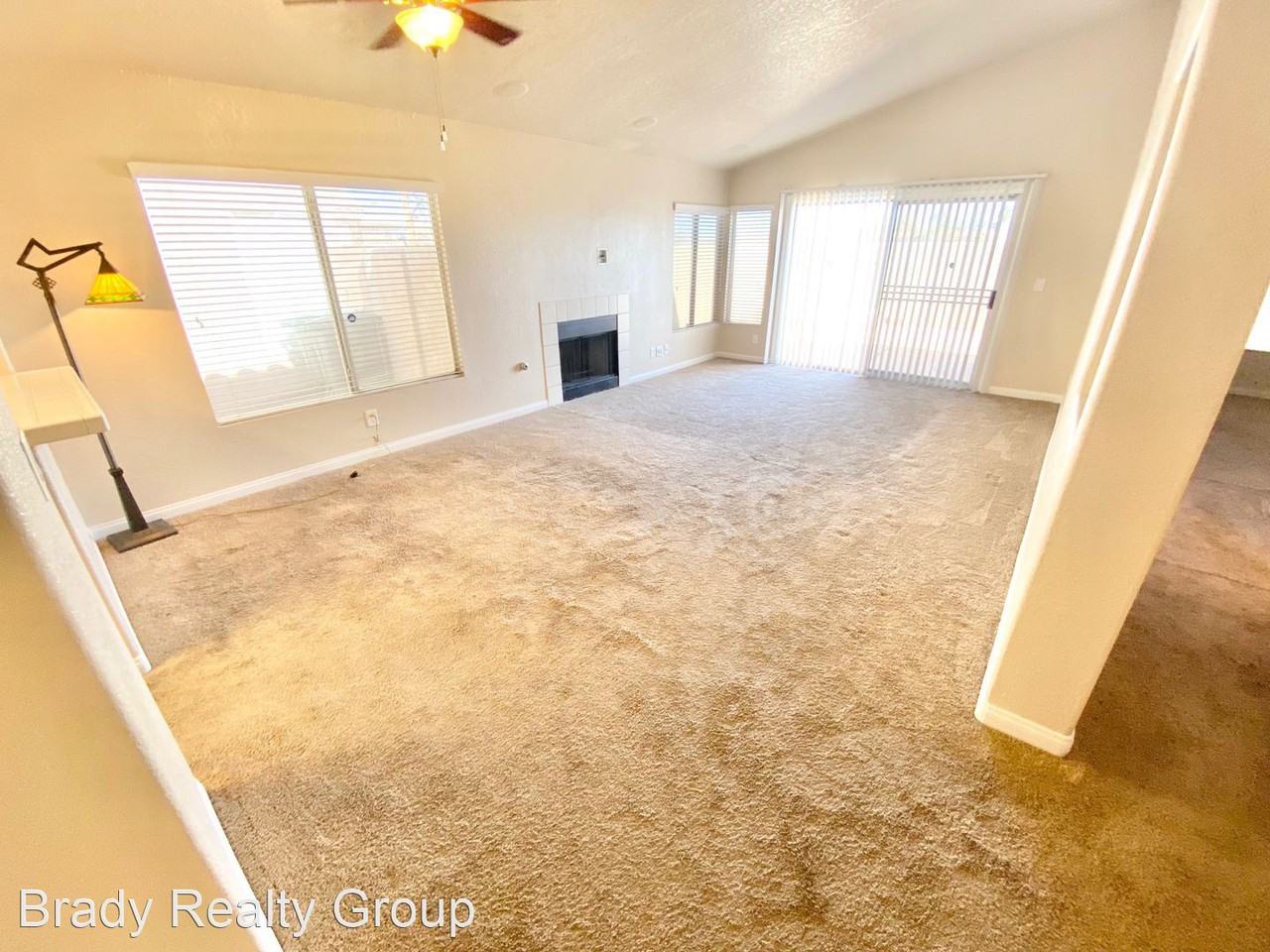 1928 Bookbinder Dr - Photo 2 of 27