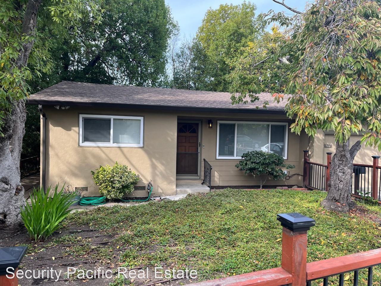 1294 Monterey Ave - Photo 2 of 28