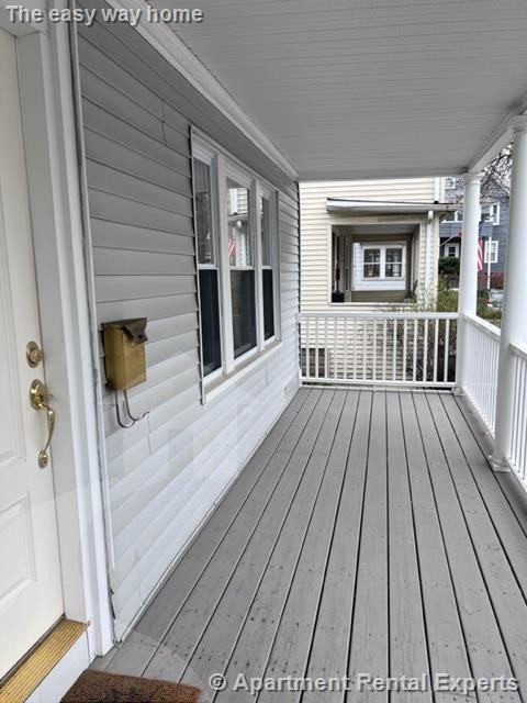 8 Cady Ave - Photo 3 of 19