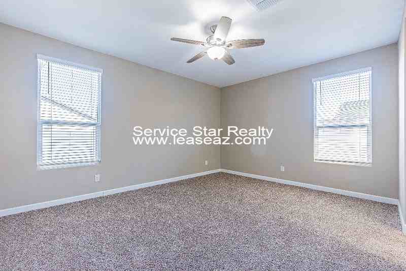 38204 W San Alvarez Ave - Photo 5 of 40