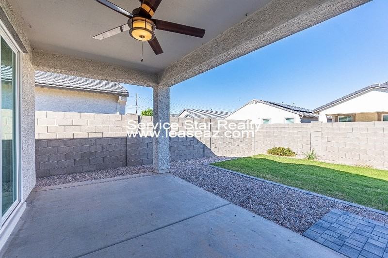 38204 W San Alvarez Ave - Photo 6 of 40