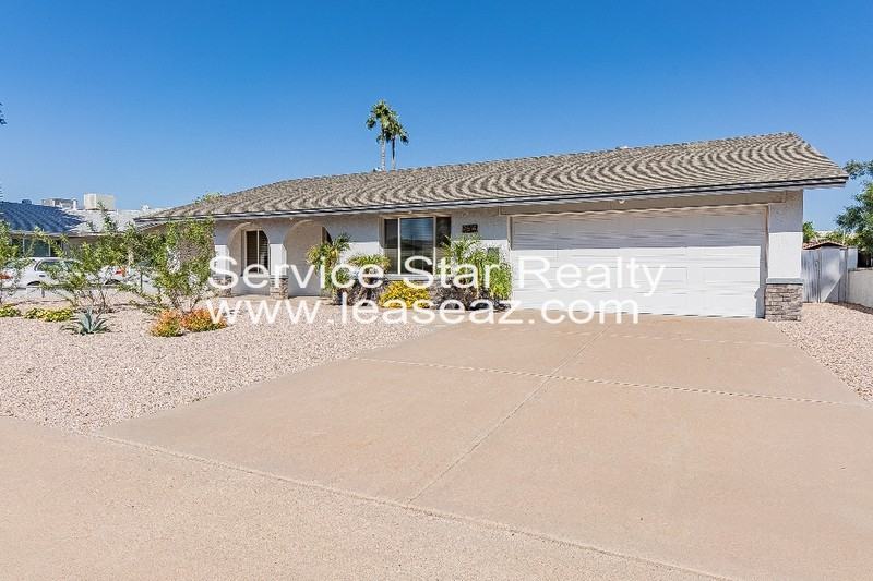 2514 E Pebble Beach Dr - Photo 2 of 36