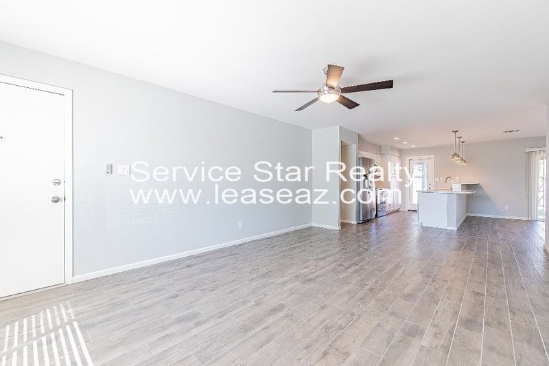 2514 E Pebble Beach Dr - Photo 4 of 36