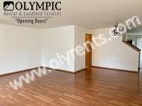 1920 Bobs Hollow Ln - Photo 2 of 15