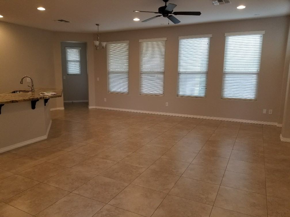 1602 E Azafran Trl - Photo 6 of 23