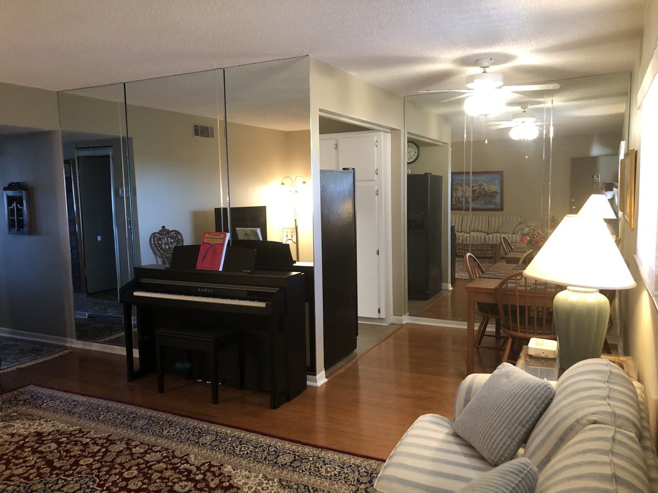 209 Ne Lincoln Cir N #406 - Photo 3 of 35